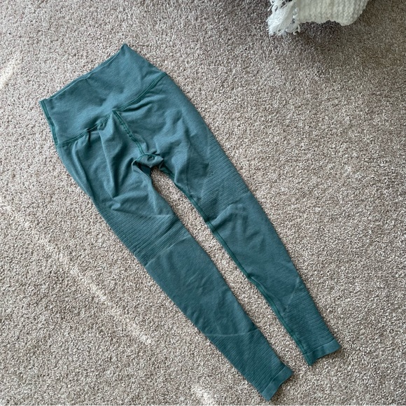 Alphalete revival leggings - Picture 4 of 6